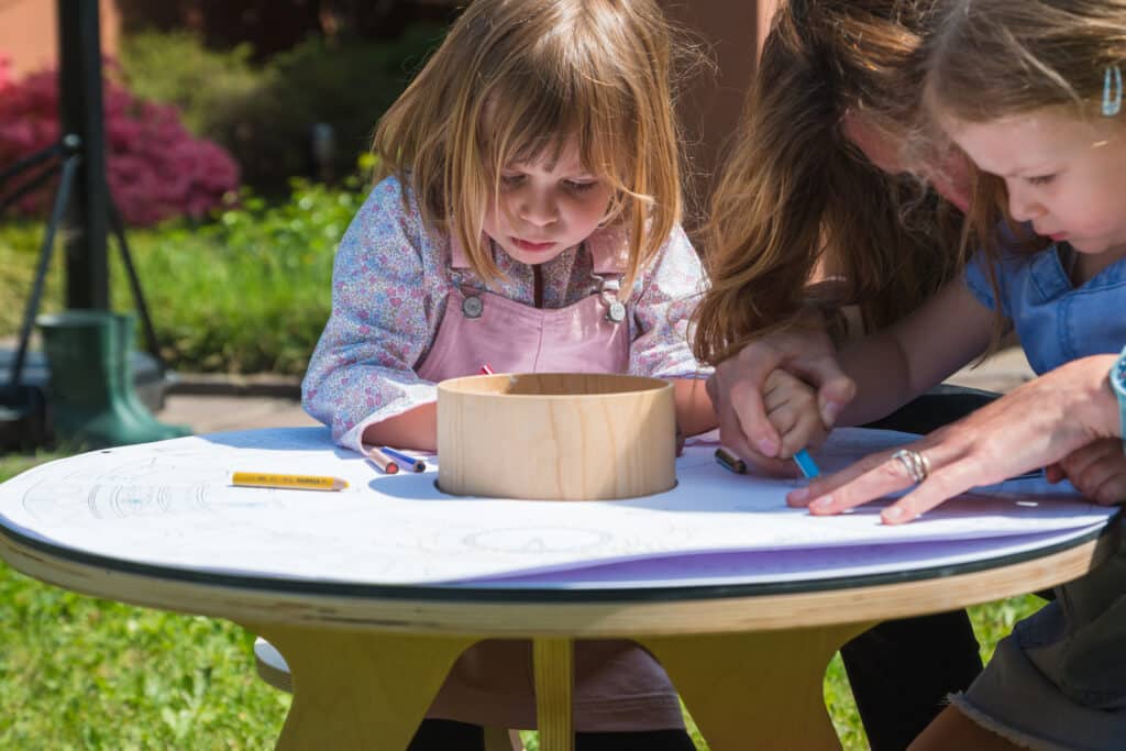 Table d'activité et de dessin en bois - Drawin’table