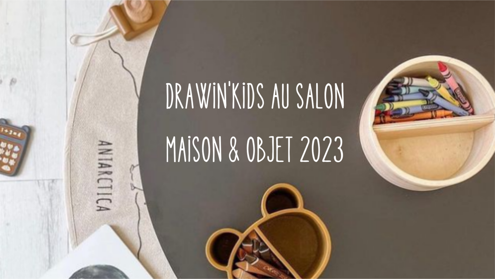 La table de coloriage ronde de Drawin'Kids - Joli Place